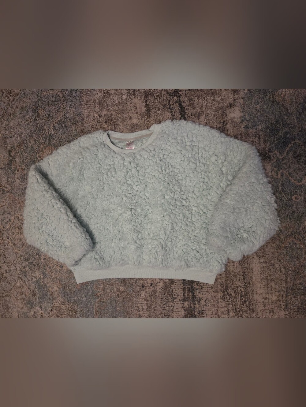 No Boundaries Mint Green Plush Faux Fur Fuzzy Crewneck Sweatshirt Junior's XL